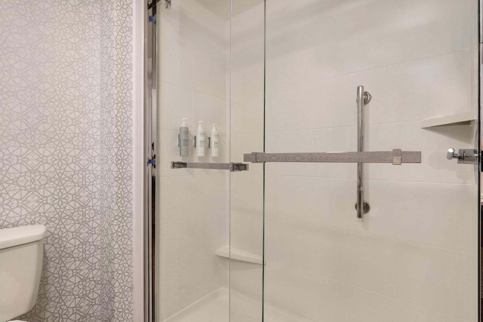 Hampton Inn Waynesboro/Stuarts Draft Fishersville Esterno foto