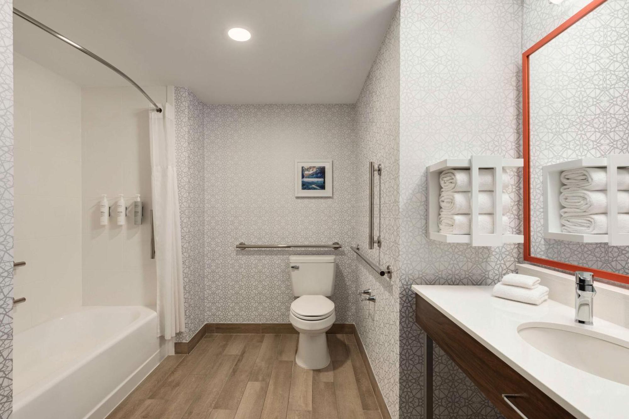 Hampton Inn Waynesboro/Stuarts Draft Fishersville Esterno foto