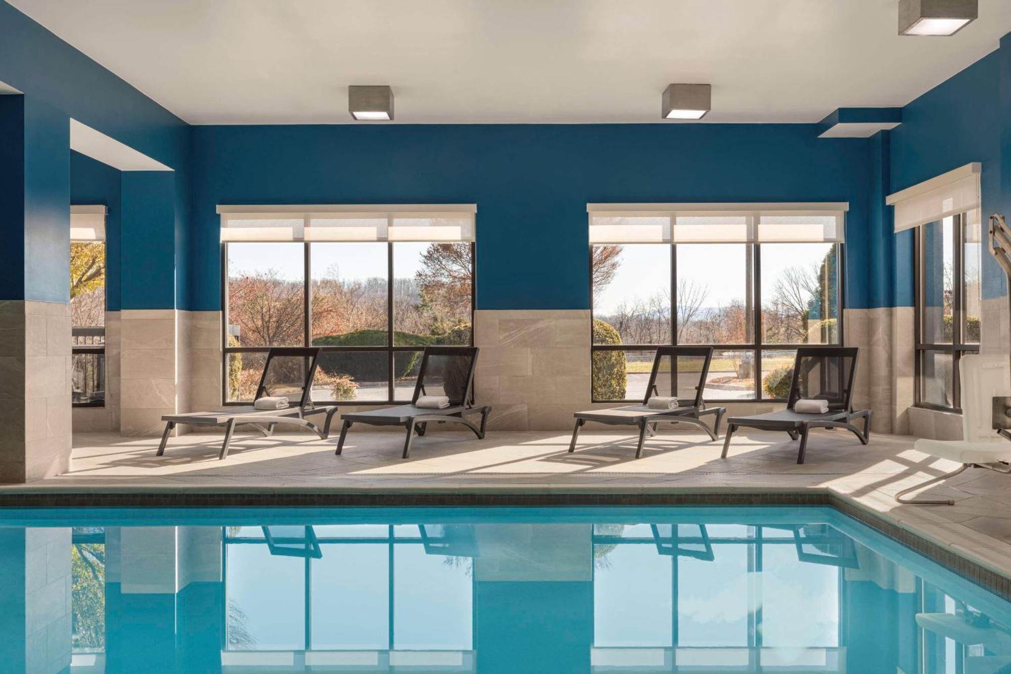 Hampton Inn Waynesboro/Stuarts Draft Fishersville Esterno foto