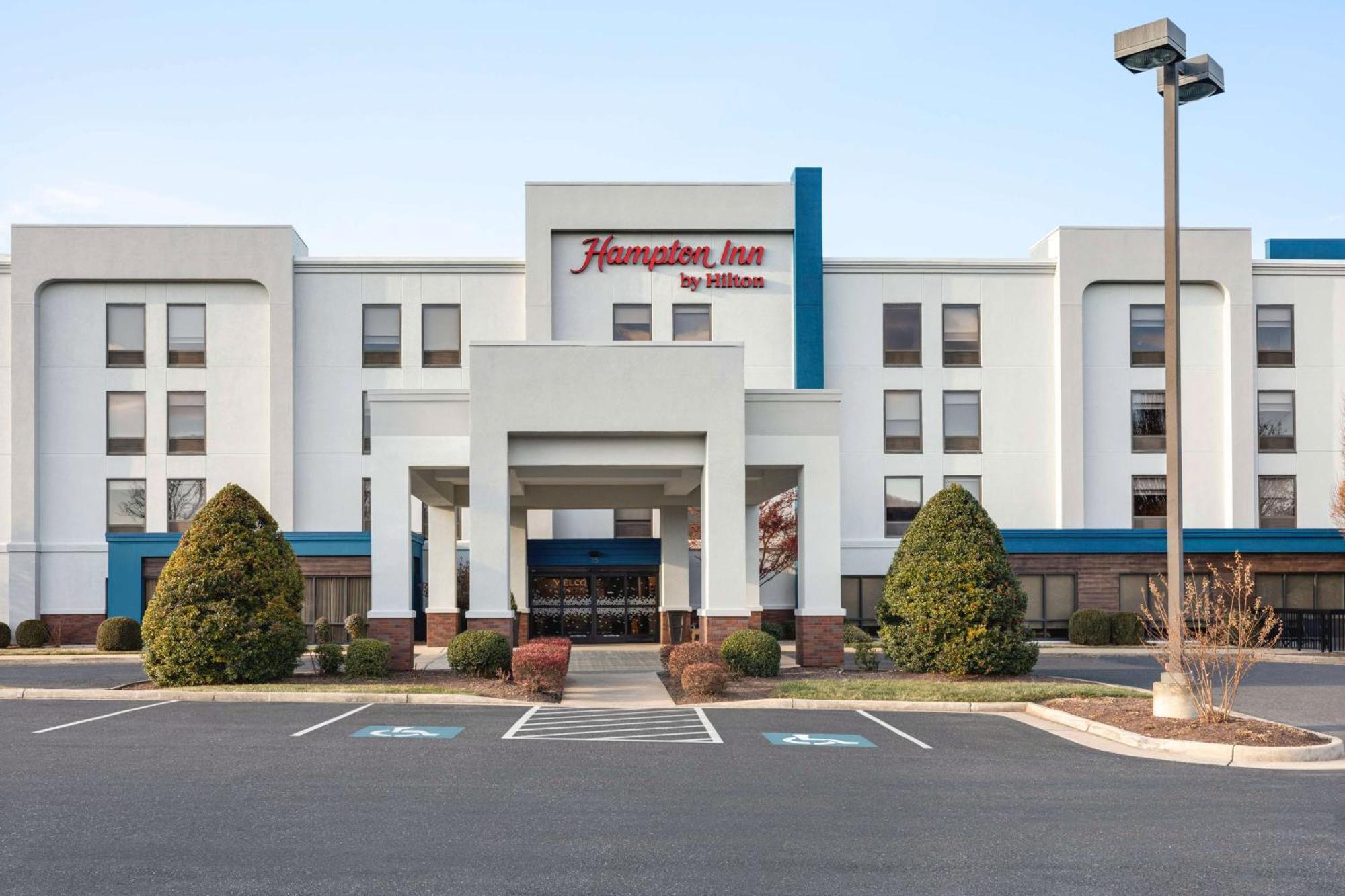 Hampton Inn Waynesboro/Stuarts Draft Fishersville Esterno foto