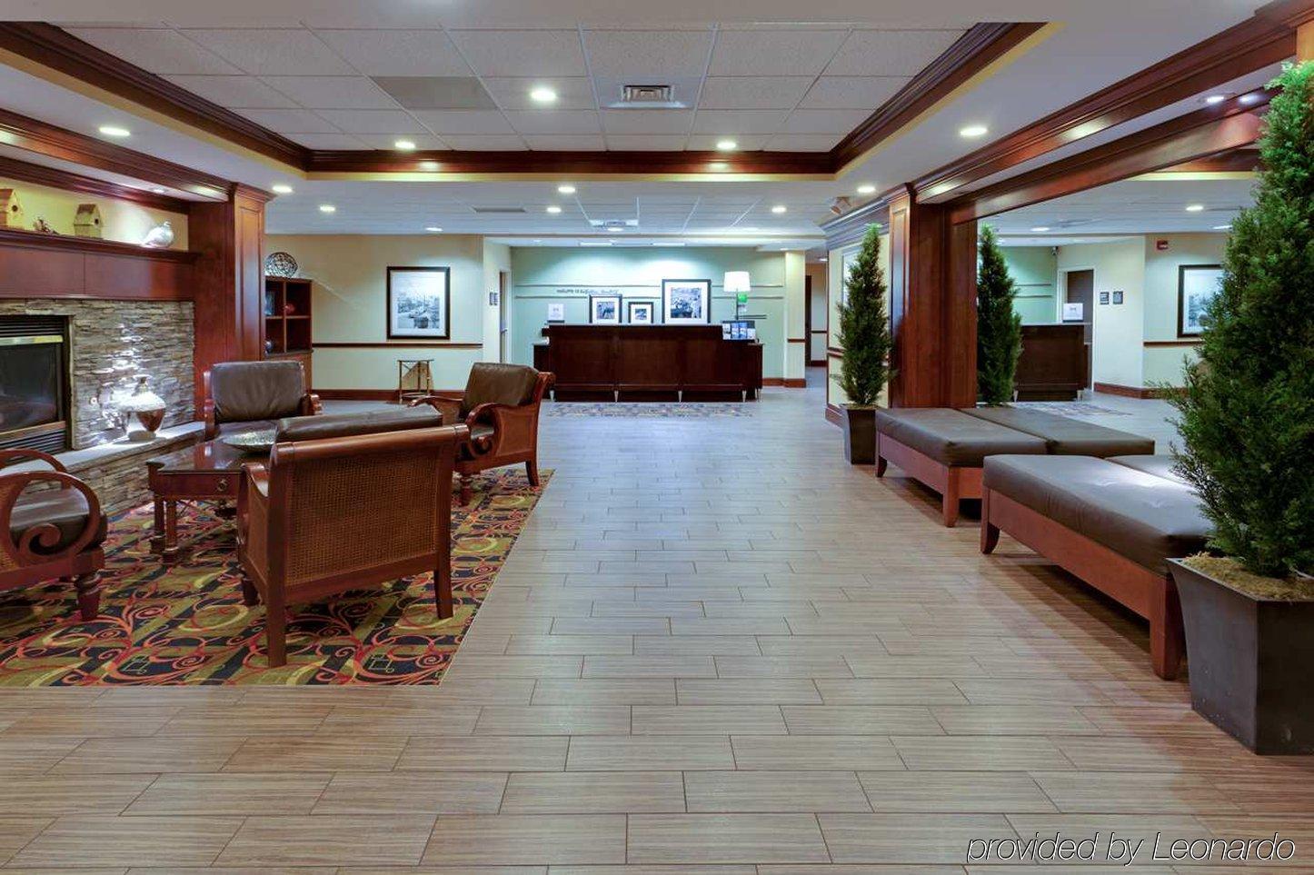 Hampton Inn Waynesboro/Stuarts Draft Fishersville Esterno foto