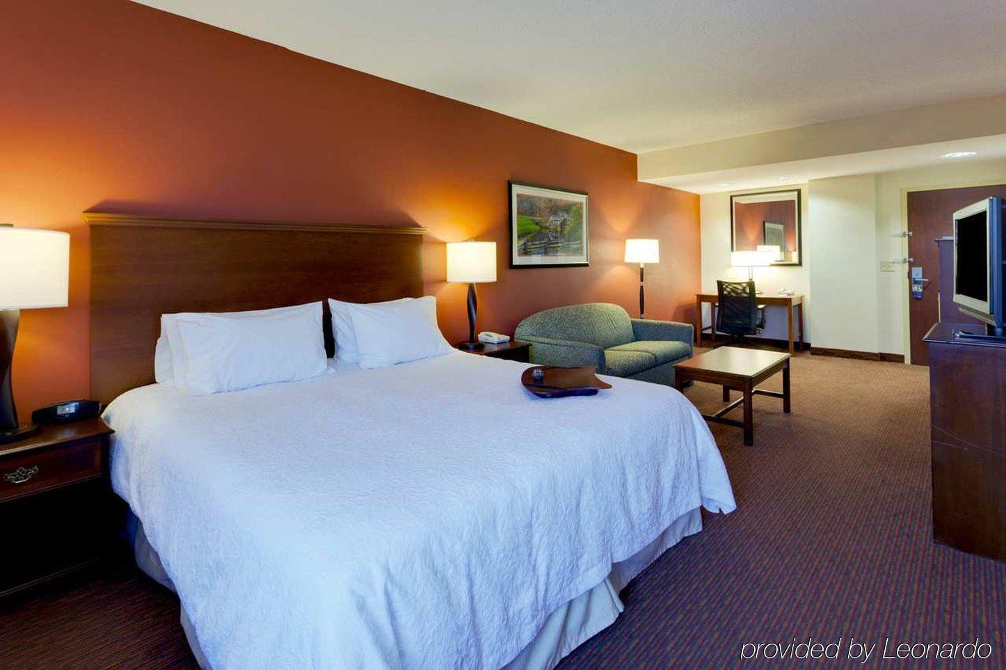Hampton Inn Waynesboro/Stuarts Draft Fishersville Esterno foto