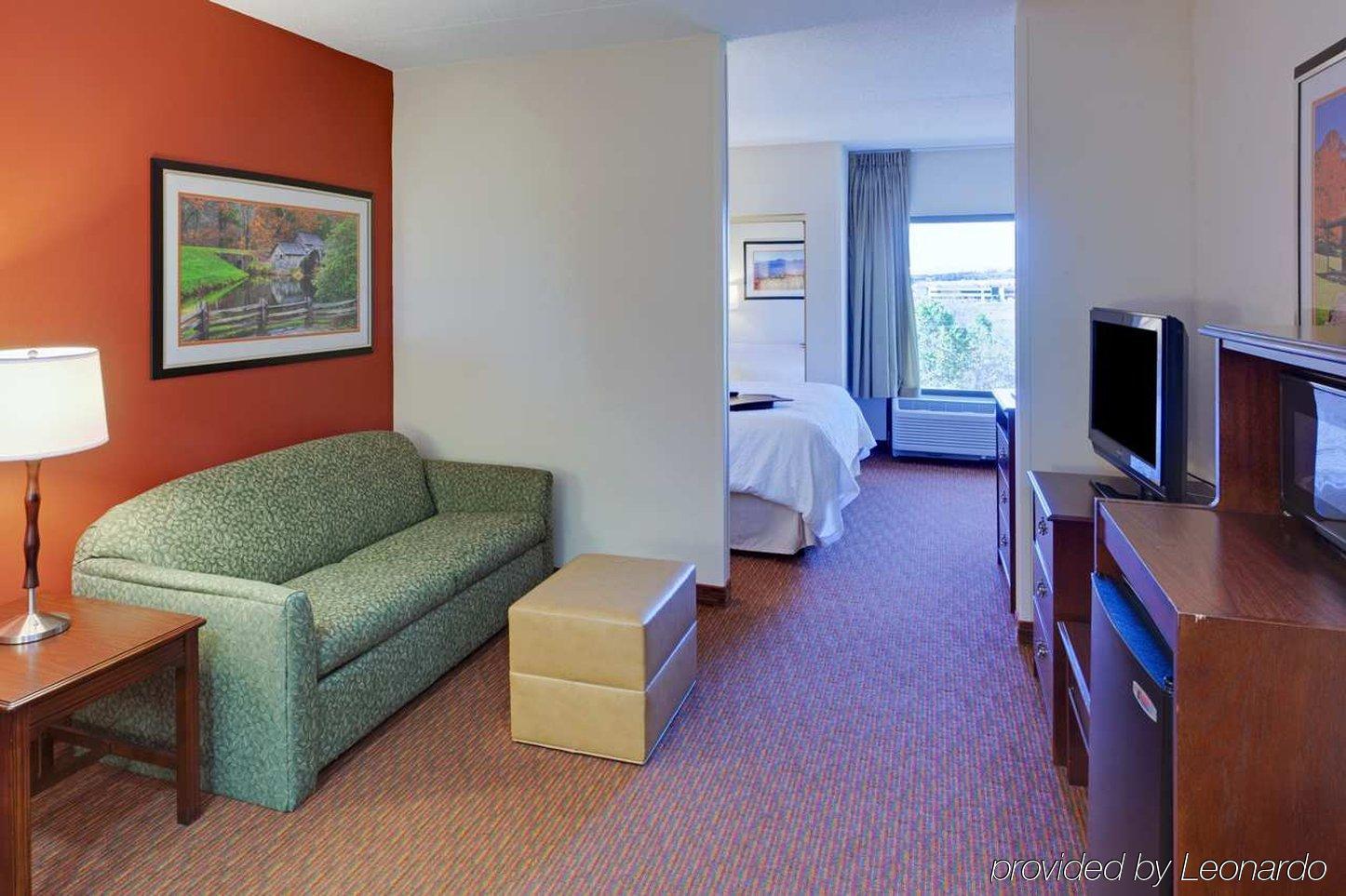 Hampton Inn Waynesboro/Stuarts Draft Fishersville Esterno foto
